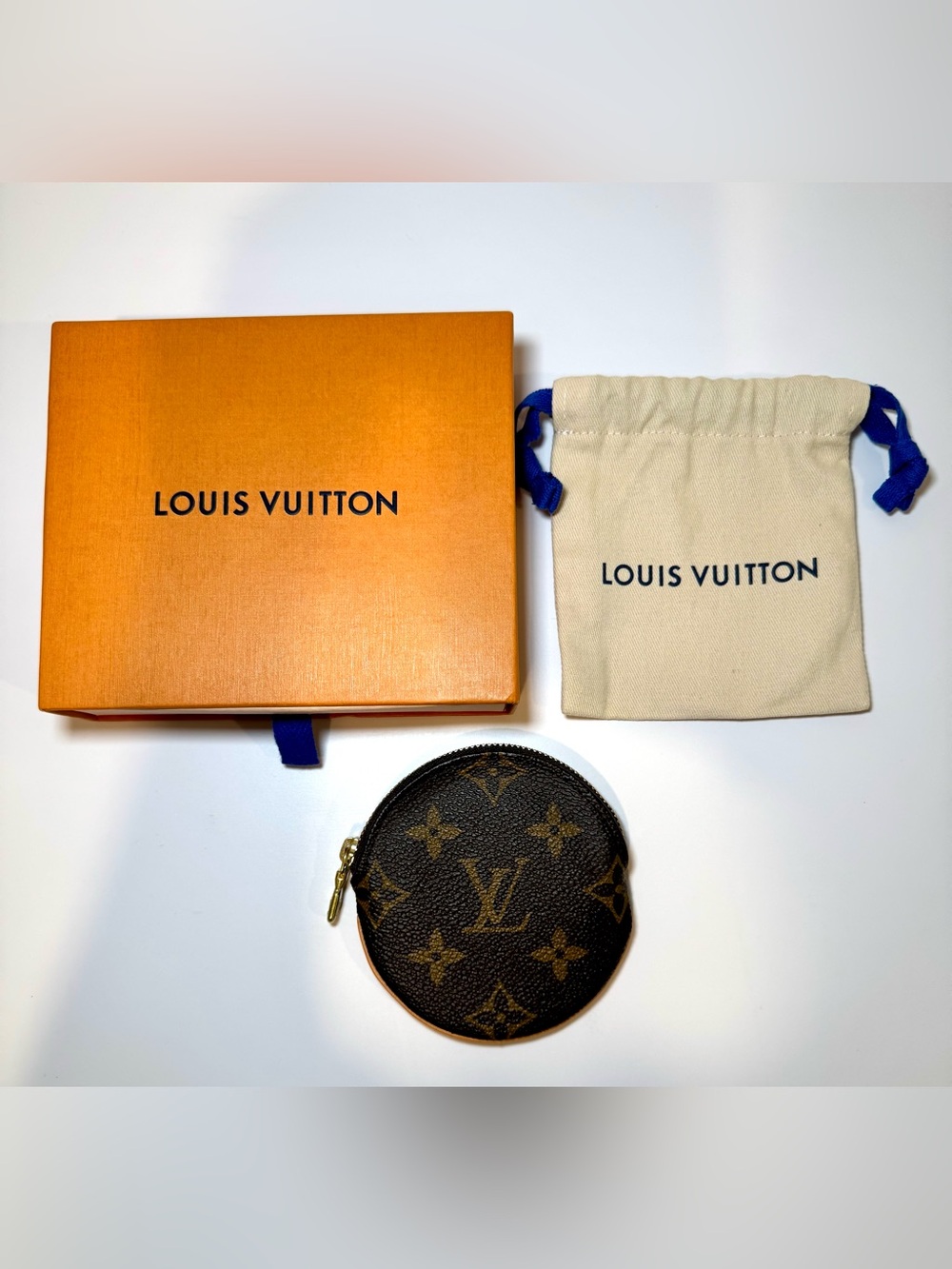 Louis Vuitton Logo Monogram Round Coin Purse W Box & Dustbag